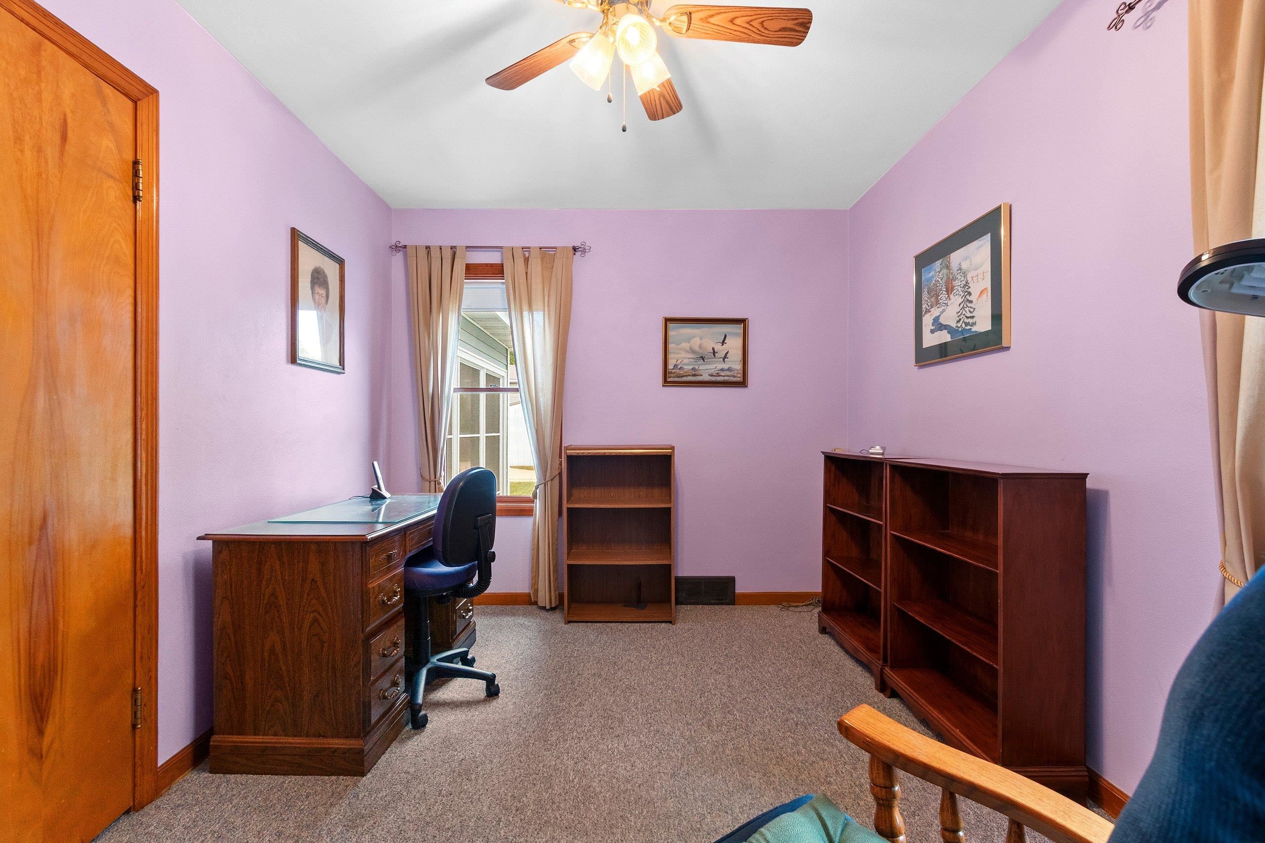 Shawano, Wisconsin 54166, United States, 4 Bedrooms Bedrooms, ,2 BathroomsBathrooms,Residential,Active,198370