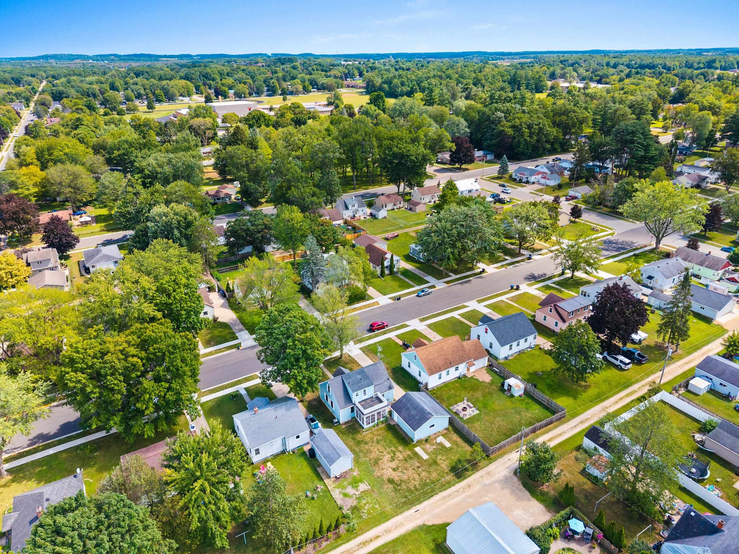 Shawano, Wisconsin 54166, United States, 4 Bedrooms Bedrooms, ,2 BathroomsBathrooms,Residential,Active,198370