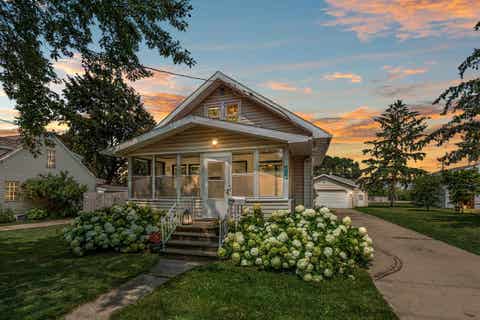 Photo of 1019 DESNOYER Street, KAUKAUNA, WI 54130 (MLS # 50330473)