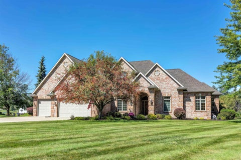Photo of 4360 HILTON HEAD Court, HOBART, WI 54155 (MLS # 50332584)
