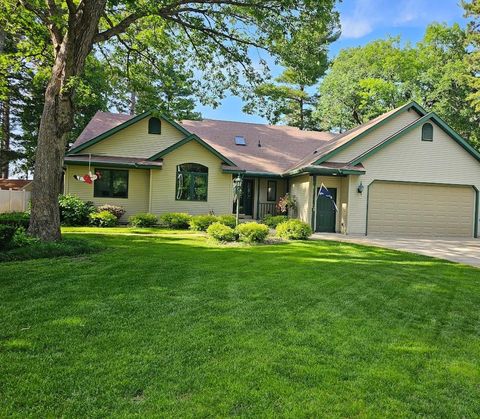 Photo of W6728 S SILVER LAKE Road, WAUTOMA, WI 54982 (MLS # 50306985)