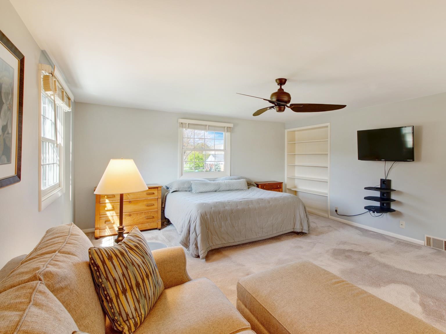 Green Bay, Wisconsin 54301, United States, 4 Bedrooms Bedrooms, ,3 BathroomsBathrooms,Residential,Active,134485