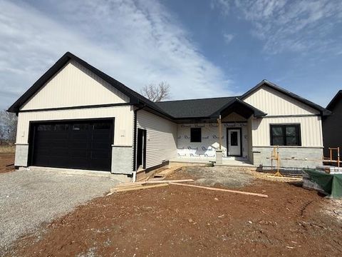Photo of 1680 TREFOIL Trail, GREEN BAY, WI 54313 (MLS # 50321548)