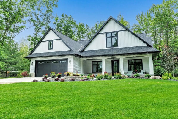 297 RED TAIL CT, SOBIESKI, WI 54171 - Image 51ebfb63579a2a8a8b155d5d4e64d52d/1192400509