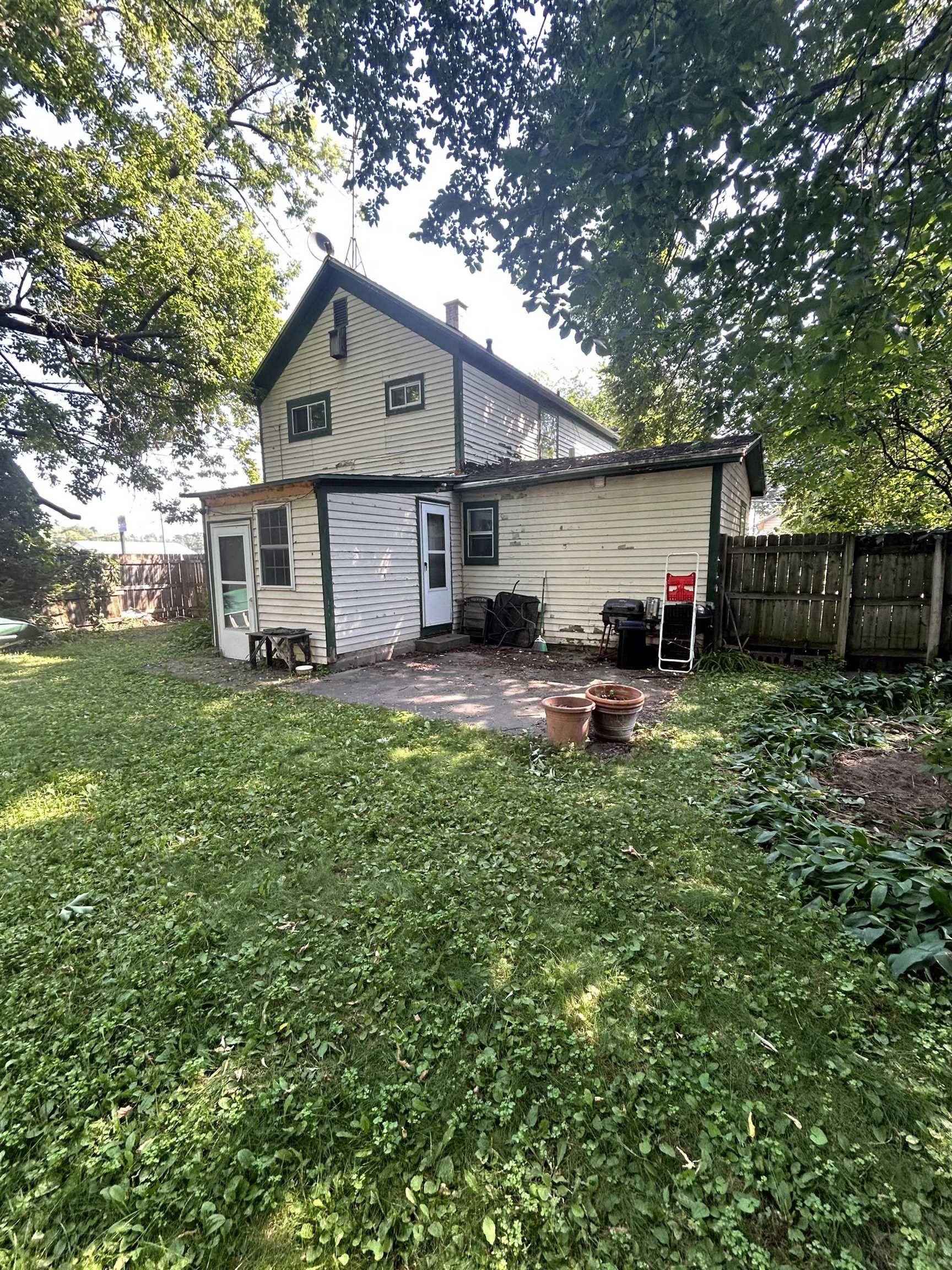 Shawano, Wisconsin 54166, United States, 3 Bedrooms Bedrooms, ,2 BathroomsBathrooms,Residential,Active,187951