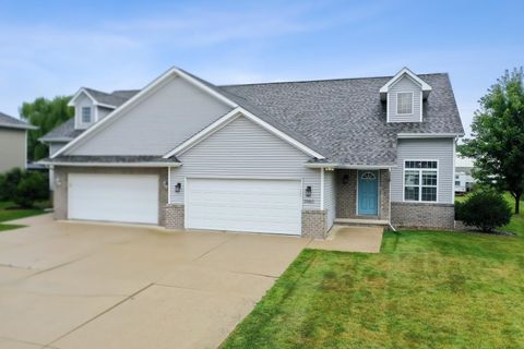 Photo of 3980 N PARKER Way, DE PERE, WI 54115 (MLS # 50314541)