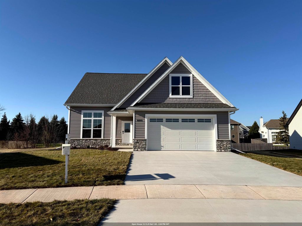 Photo of N9315 GEMSTONE Court, APPLETON, WI 54915 (MLS # 50314814)