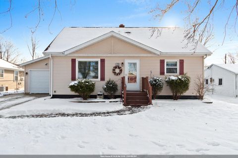 Photo of 1208 ADAMS Street, ALGOMA, WI 54201 (MLS # 50319695)