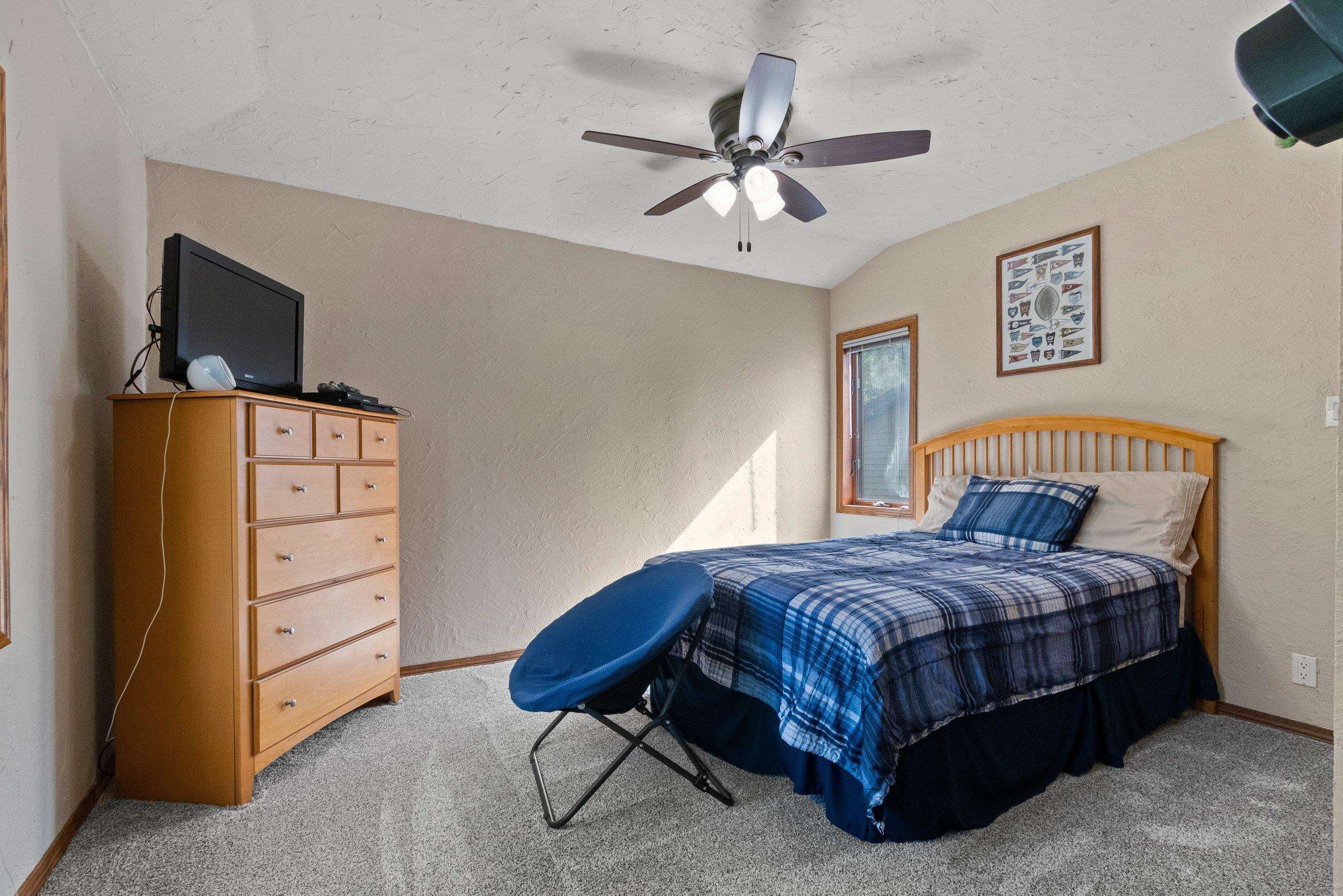 Cecil, Wisconsin 54111, United States, 3 Bedrooms Bedrooms, ,2 BathroomsBathrooms,Residential,Active,136642