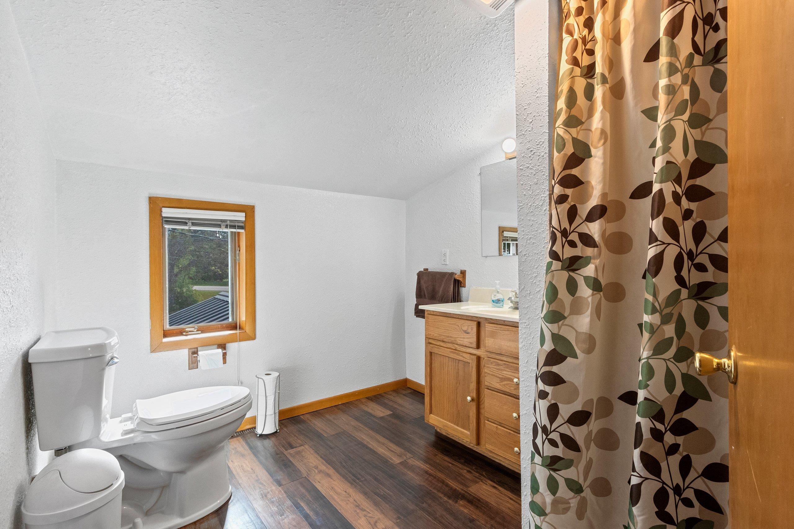 Cecil, Wisconsin 54111, United States, 3 Bedrooms Bedrooms, ,2 BathroomsBathrooms,Residential,Active,136642