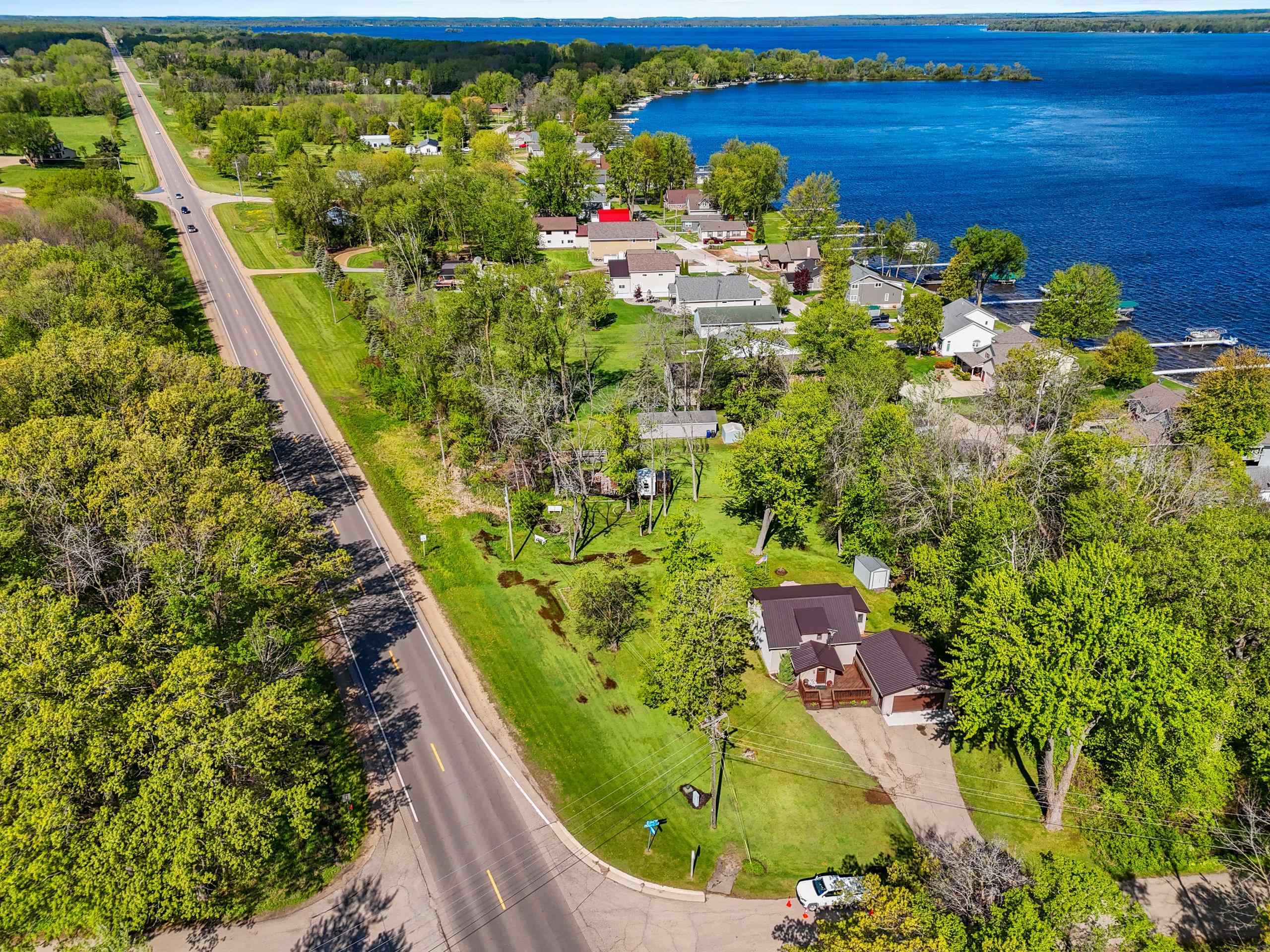 Cecil, Wisconsin 54111, United States, 3 Bedrooms Bedrooms, ,2 BathroomsBathrooms,Residential,Active,136642