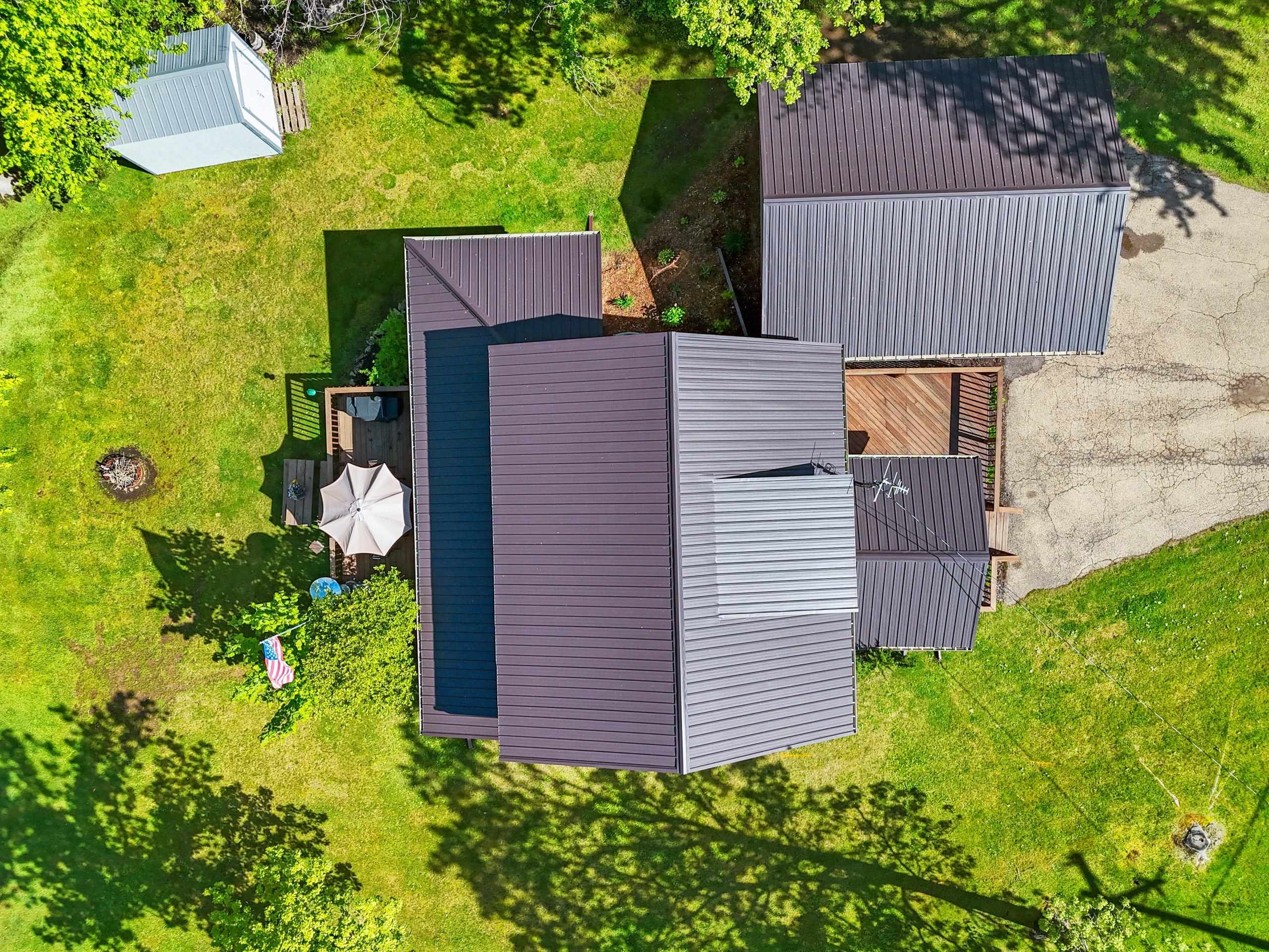 Cecil, Wisconsin 54111, United States, 3 Bedrooms Bedrooms, ,2 BathroomsBathrooms,Residential,Active,136642