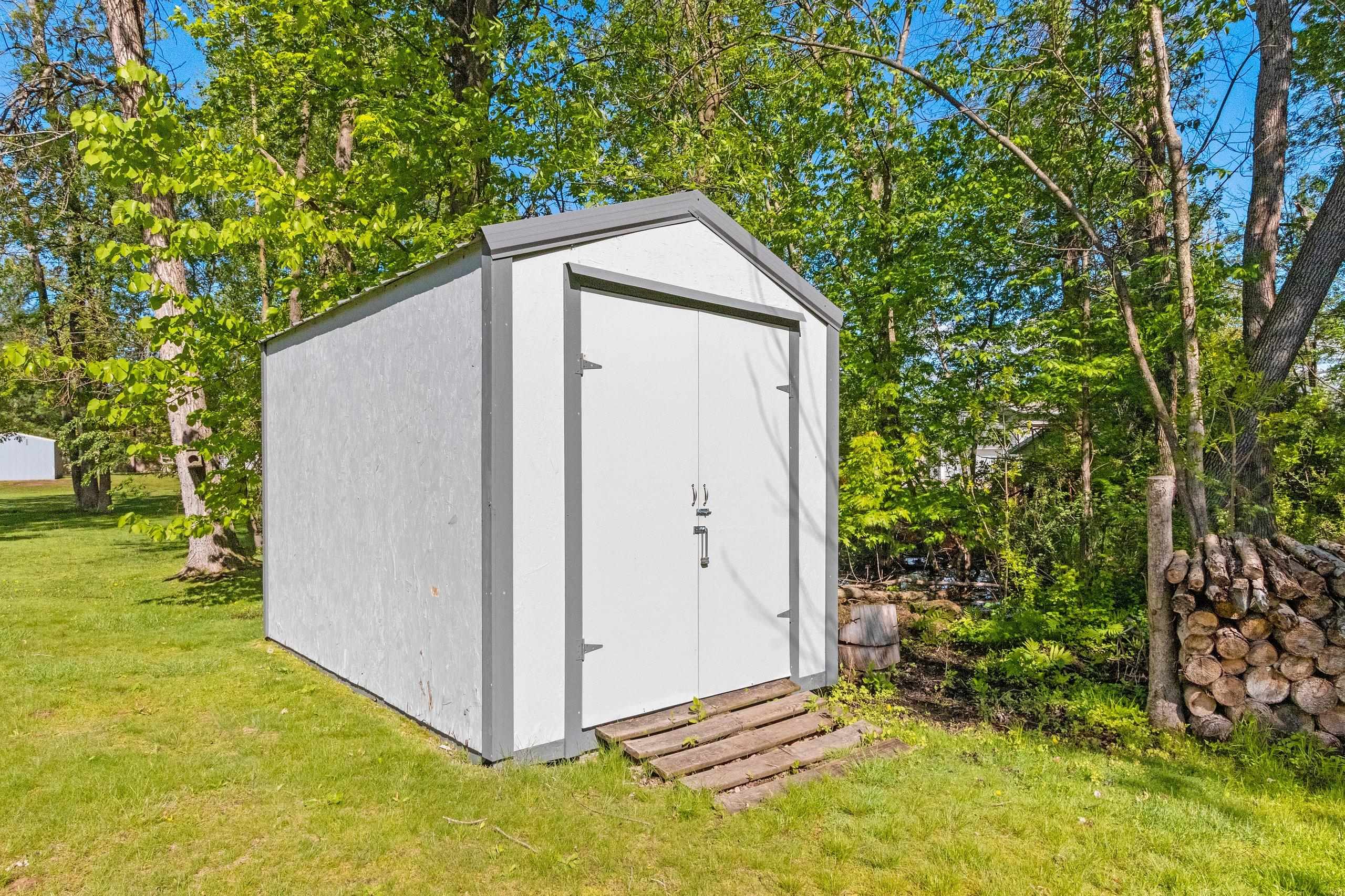 Cecil, Wisconsin 54111, United States, 3 Bedrooms Bedrooms, ,2 BathroomsBathrooms,Residential,Active,136642