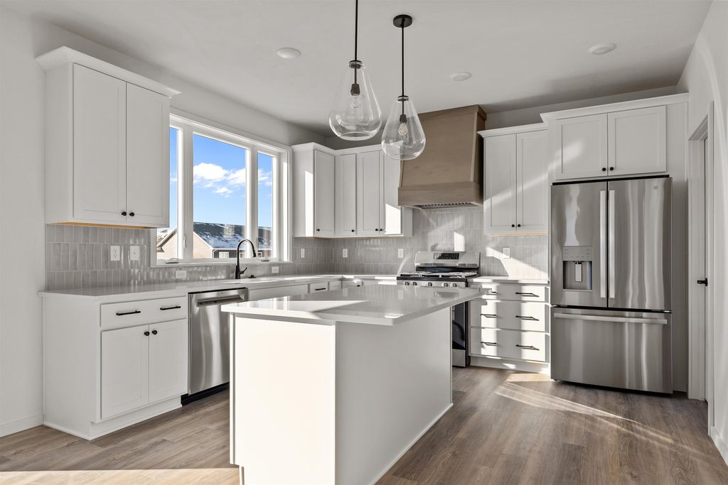 Photo of 3755 E GLADIOLUS Place, APPLETON, WI 54913 (MLS # 50319045)