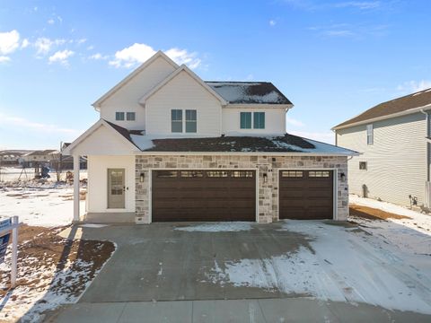 Photo of 3755 E GLADIOLUS Place, APPLETON, WI 54913 (MLS # 50319045)