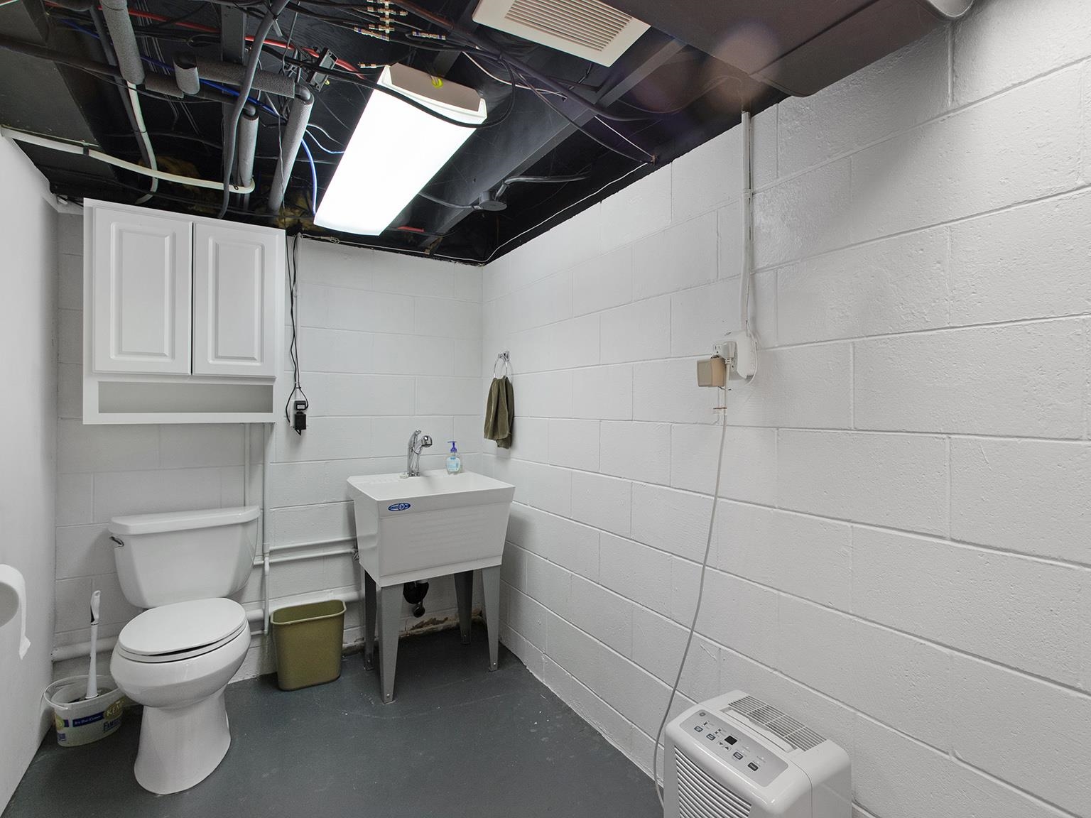 Green Bay, Wisconsin 54304, United States, 3 Bedrooms Bedrooms, ,1 BathroomBathrooms,Residential,Active,158776