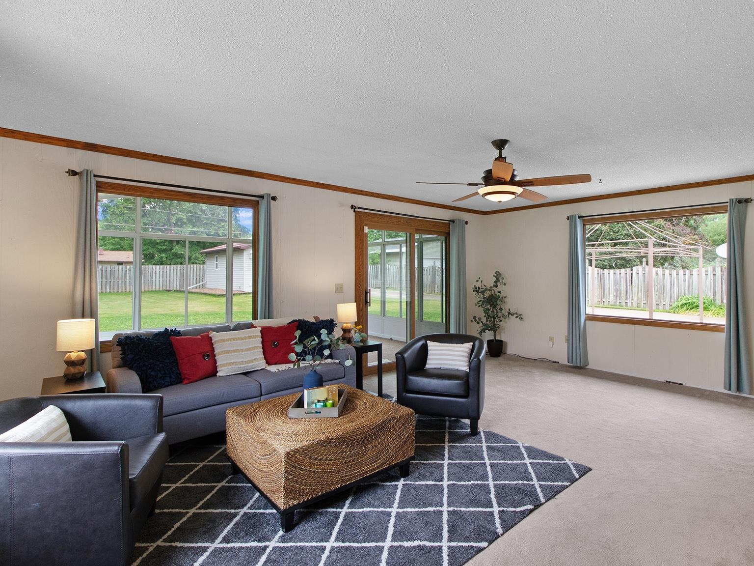 Green Bay, Wisconsin 54304, United States, 3 Bedrooms Bedrooms, ,1 BathroomBathrooms,Residential,Active,158776