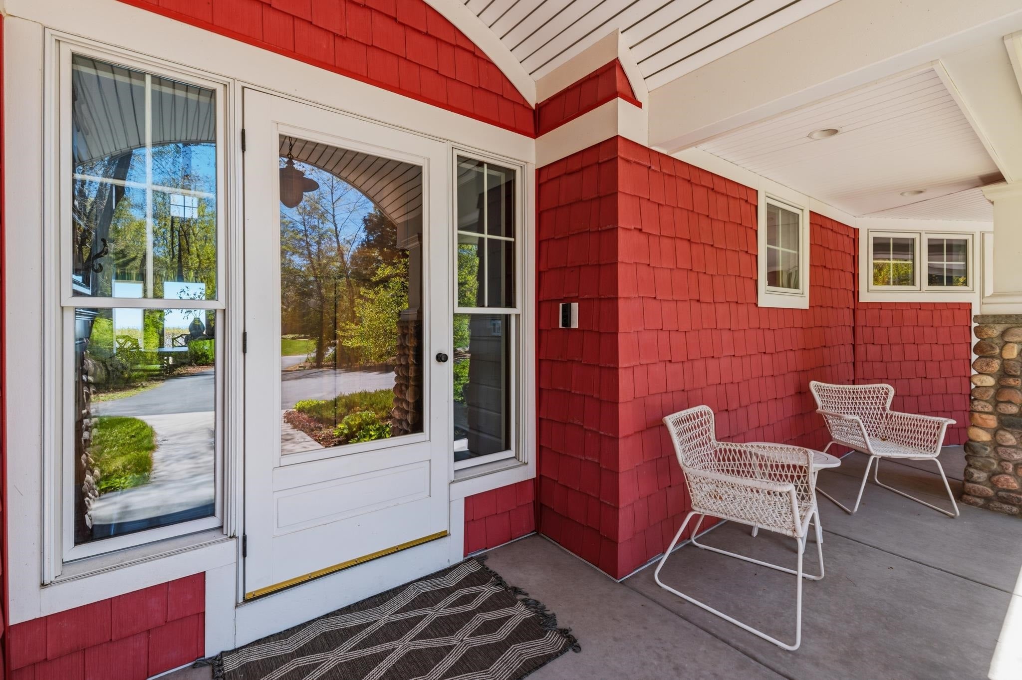 4535 POINT COMFORT Lane