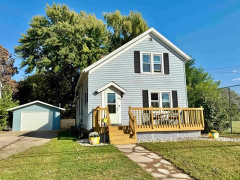 Photo of 365 MORRIS Street, FOND DU LAC, WI 54935 (MLS # 50315999)