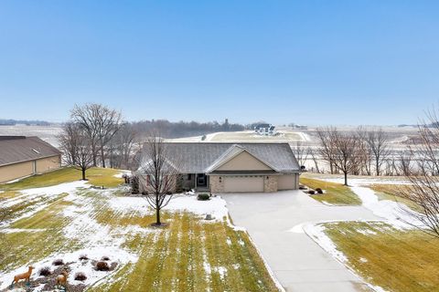 Photo of 4207 LOST DAUPHIN Road, DE PERE, WI 54115 (MLS # 50319910)