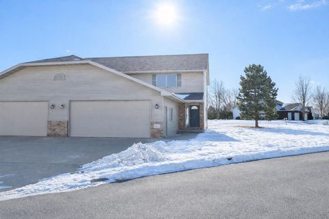 W3127 GLENBROOKE Court APPLETON WI 54915