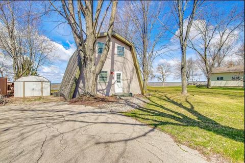 Photo of N9643 BAY SHORE Lane, LUXEMBURG, WI 54217 (MLS # 50315475)