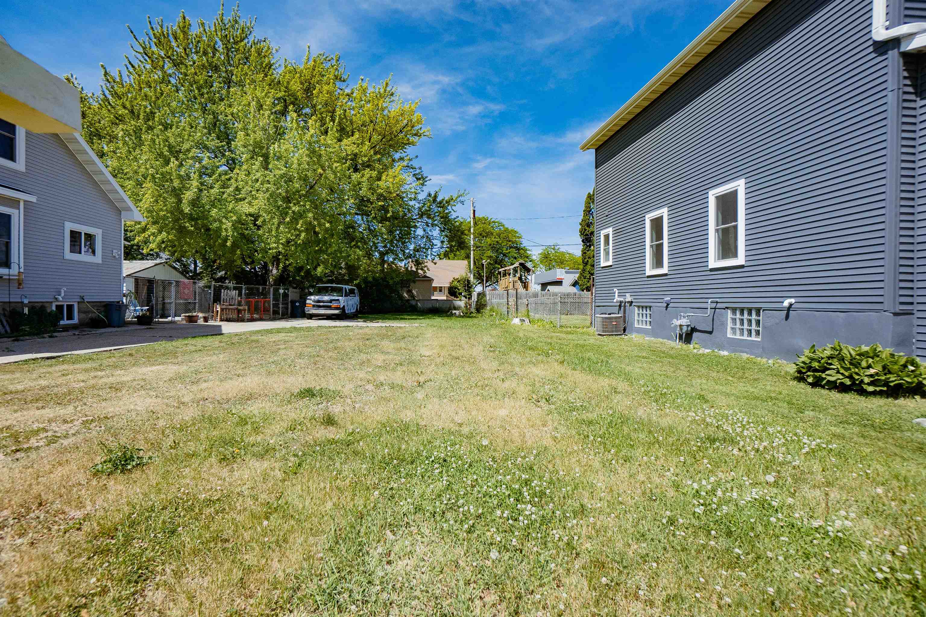 Photo 1 of 6 — 23 W BANK Street, FOND DU LAC, WI 54935
