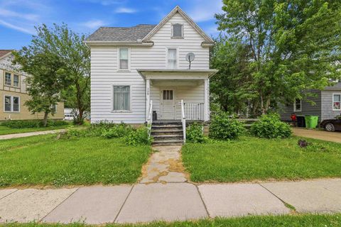 Photo of 108 PROSPECT Avenue, BEAVER DAM, WI 53916 (MLS # 50327206)