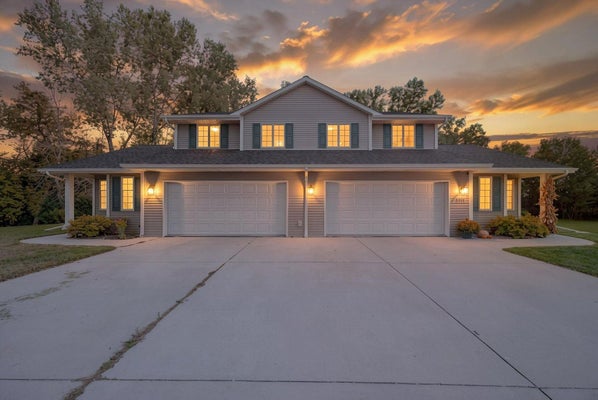 350 TONY LN, GREEN BAY, WI 54303 - Image 58aaaab94ee457fcfa71ea0bcdde2492/1407818216