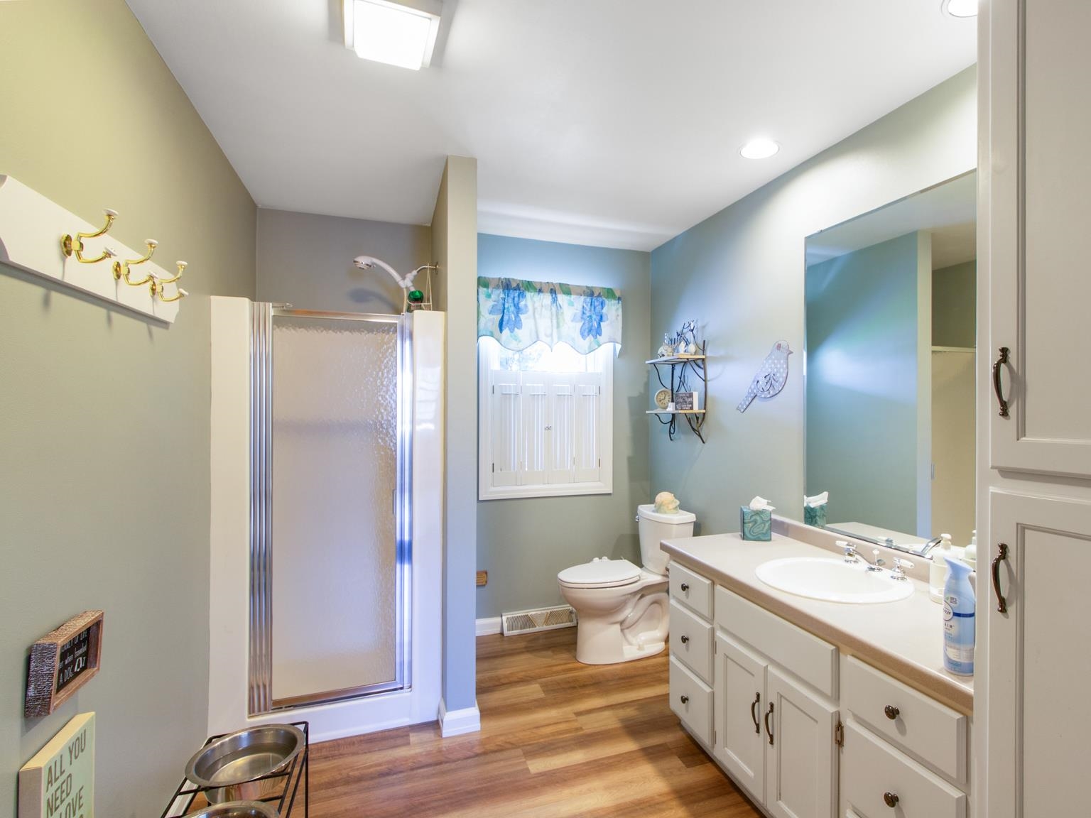 Green Bay, Wisconsin 54311, United States, 4 Bedrooms Bedrooms, ,3 BathroomsBathrooms,Residential,Active,229261