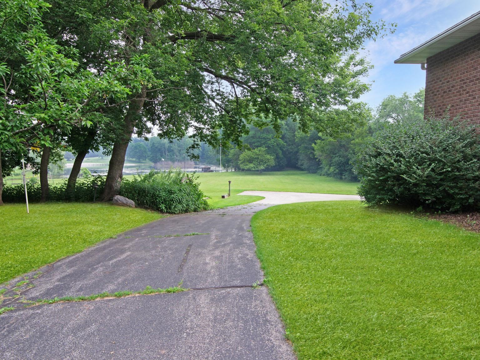 Green Bay, Wisconsin 54311, United States, 4 Bedrooms Bedrooms, ,3 BathroomsBathrooms,Residential,Active,229261