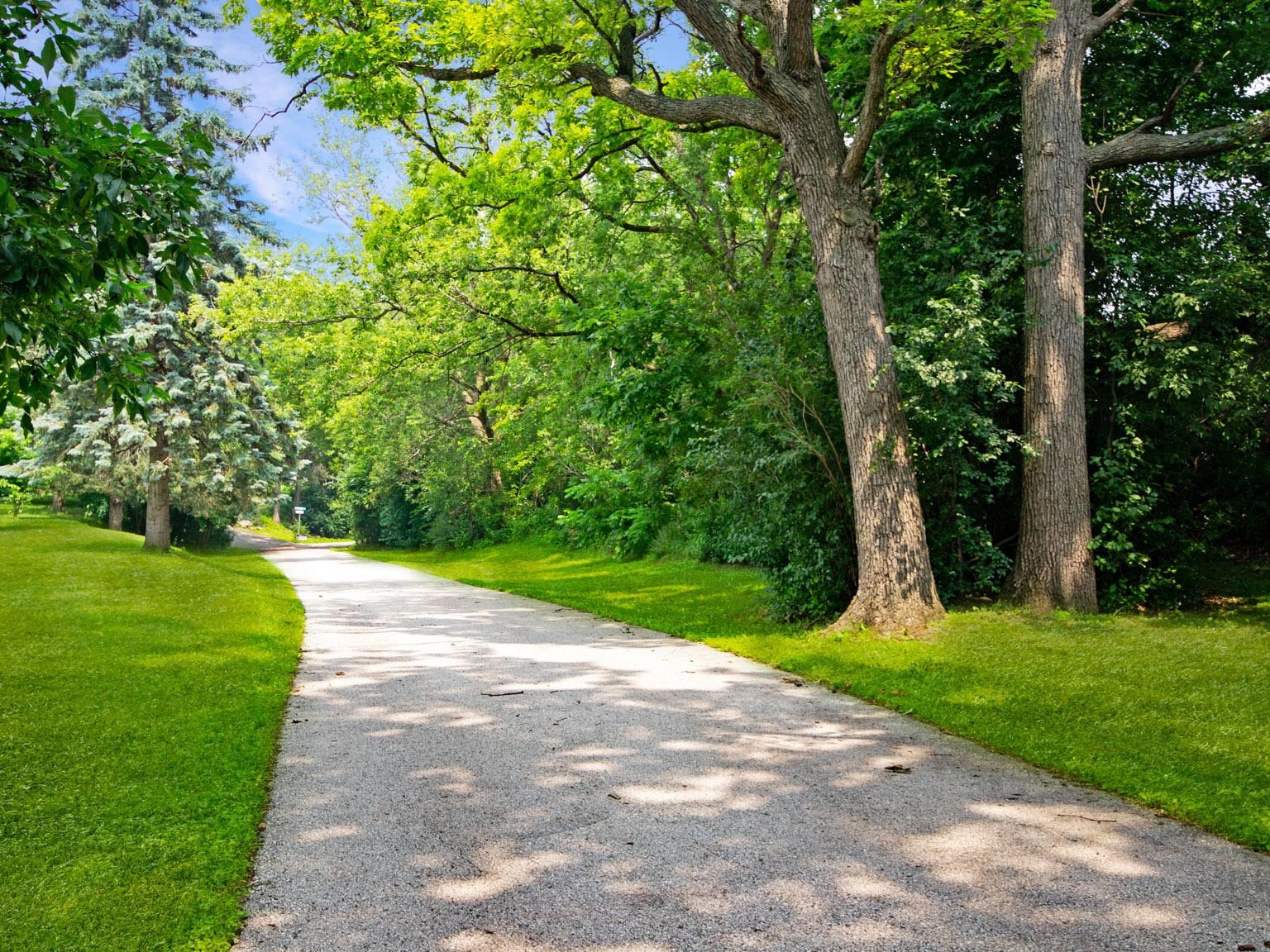 Green Bay, Wisconsin 54311, United States, 4 Bedrooms Bedrooms, ,3 BathroomsBathrooms,Residential,Active,229261