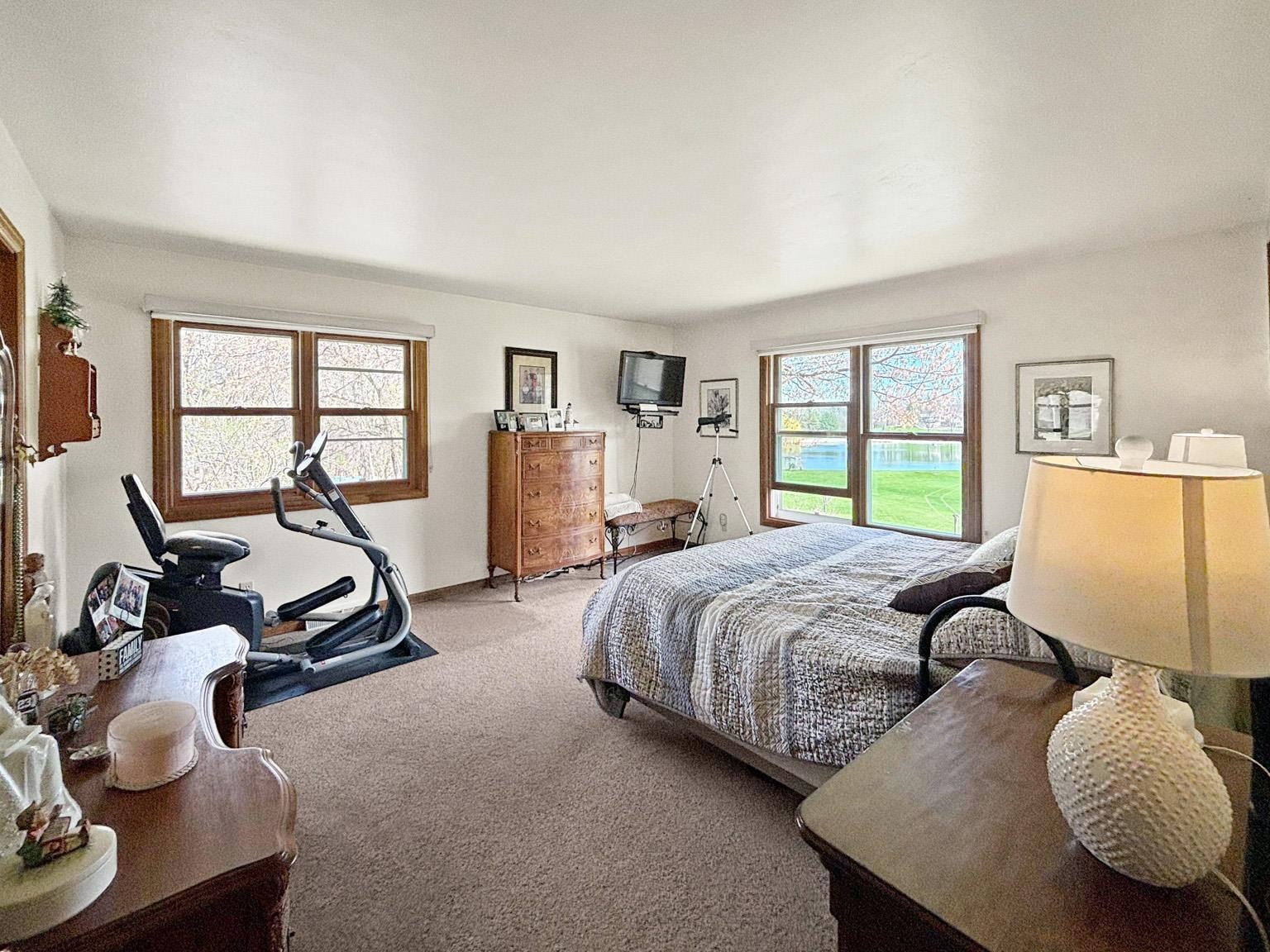 Green Bay, Wisconsin 54311, United States, 4 Bedrooms Bedrooms, ,3 BathroomsBathrooms,Residential,Active,229261