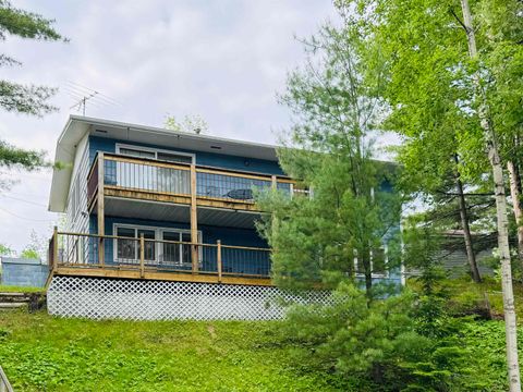 Photo of 9318 N MARL LAKE Road, POUND, WI 54161 (MLS # 50309583)