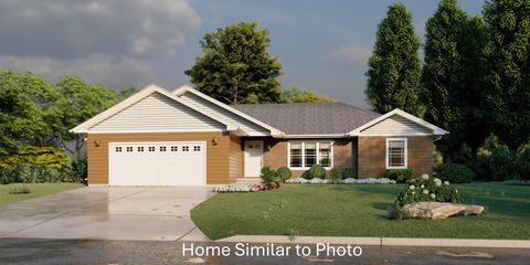 Photo of 1246 PUTNAM Drive, PULASKI, WI 54162 (MLS # 50320990)
