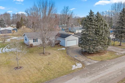 Photo of W4992 BEELER Drive, BONDUEL, WI 54107 (MLS # 50321377)