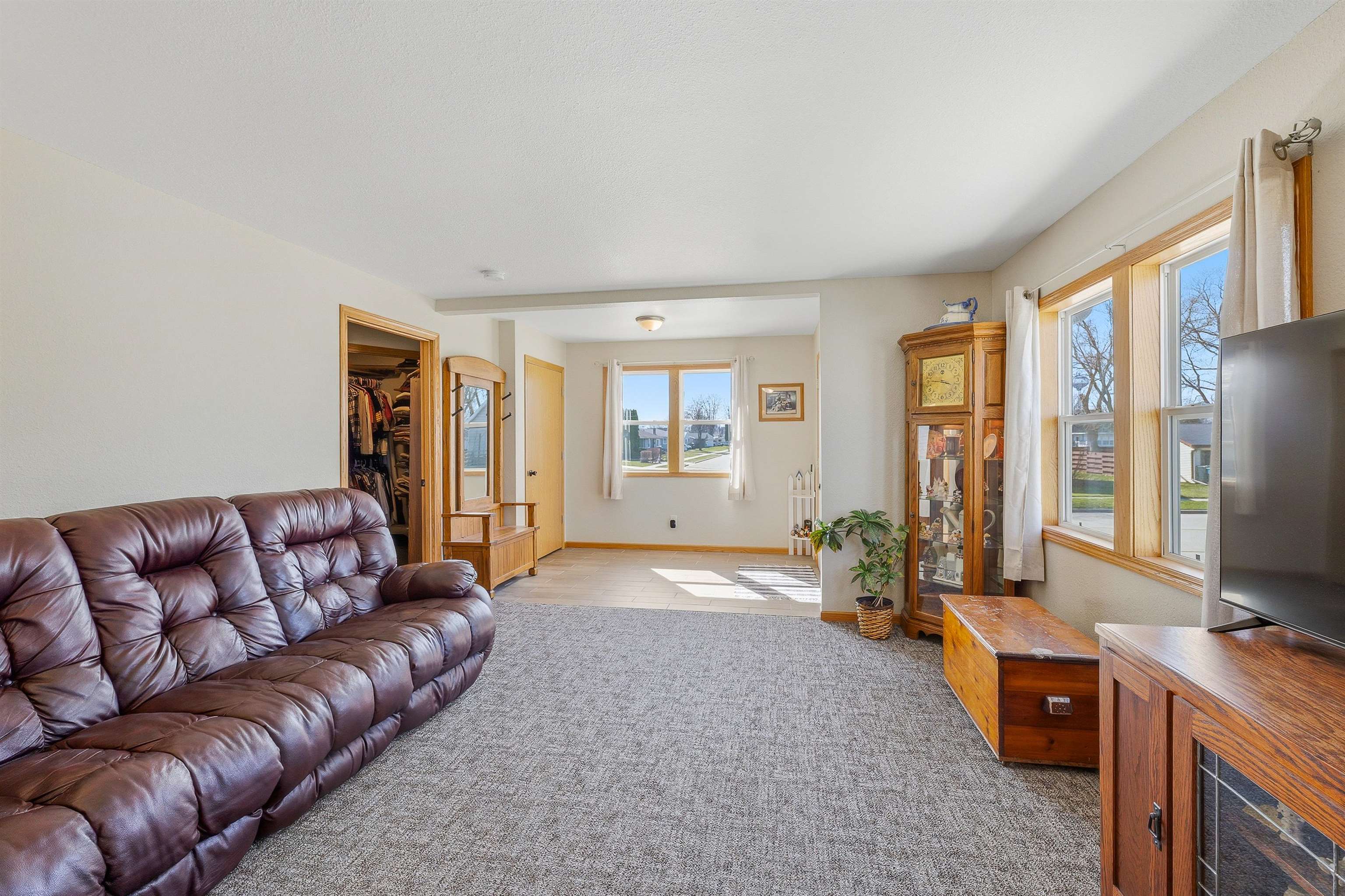 820 MINNESOTA Avenue