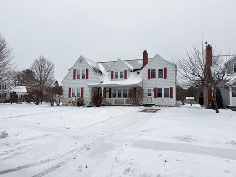 Photo of 3009 RIVERSIDE Avenue, MARINETTE, WI 54143 (MLS # 50318954)