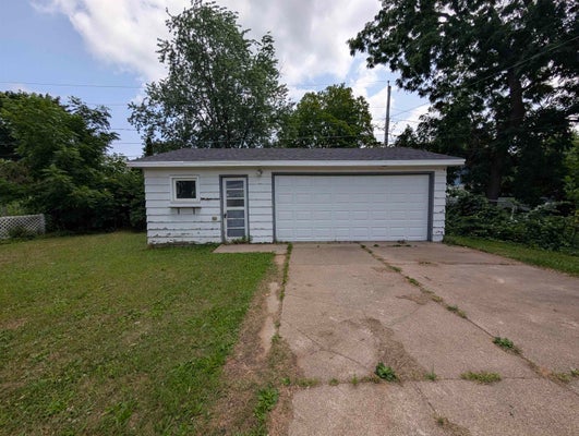 130 S ANDREWS ST, SHAWANO, WI 54166 - Image 5bd3da121bf9b976f9b9f53e4d5a55df/1299437887