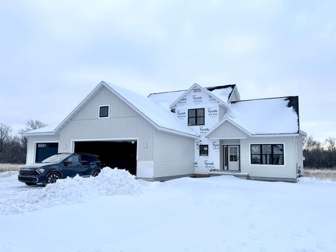 Photo of 2501 S STELLITA Circle, DE PERE, WI 54115 (MLS # 50314665)
