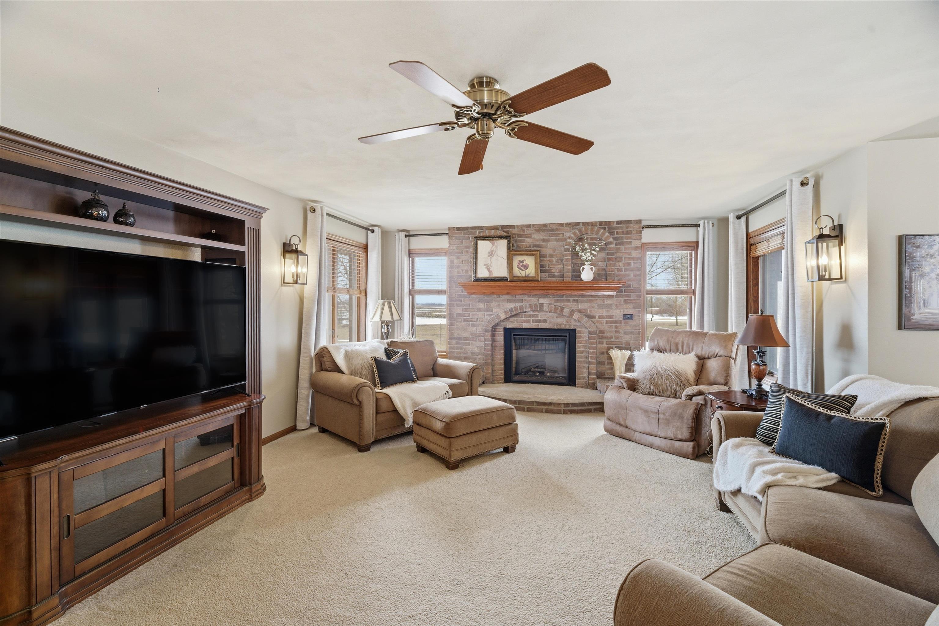 N3893 VANDEN BOSCH Road