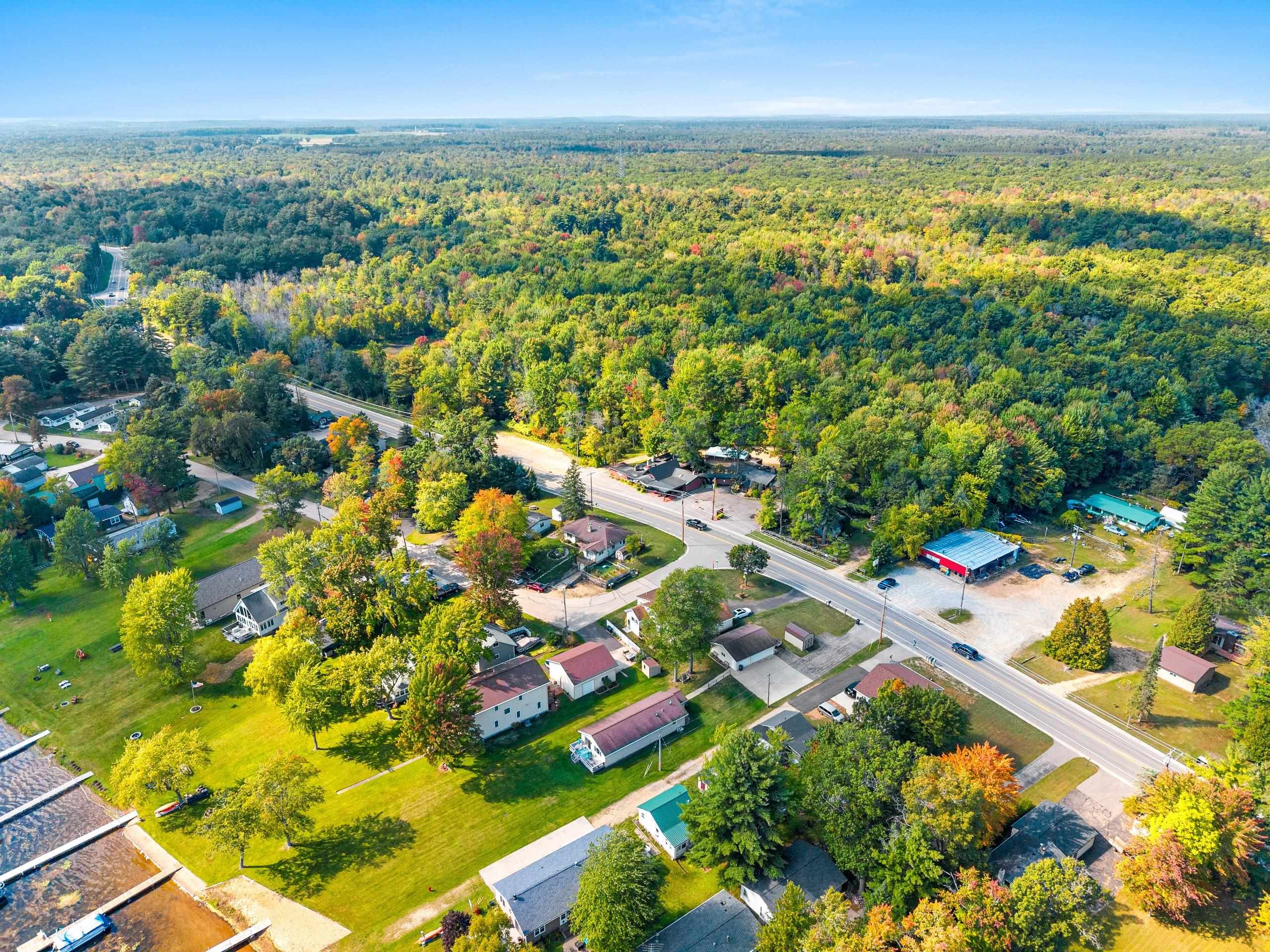 Shawano, Wisconsin 54166, United States, 2 Bedrooms Bedrooms, ,1 BathroomBathrooms,Residential,Active,211020