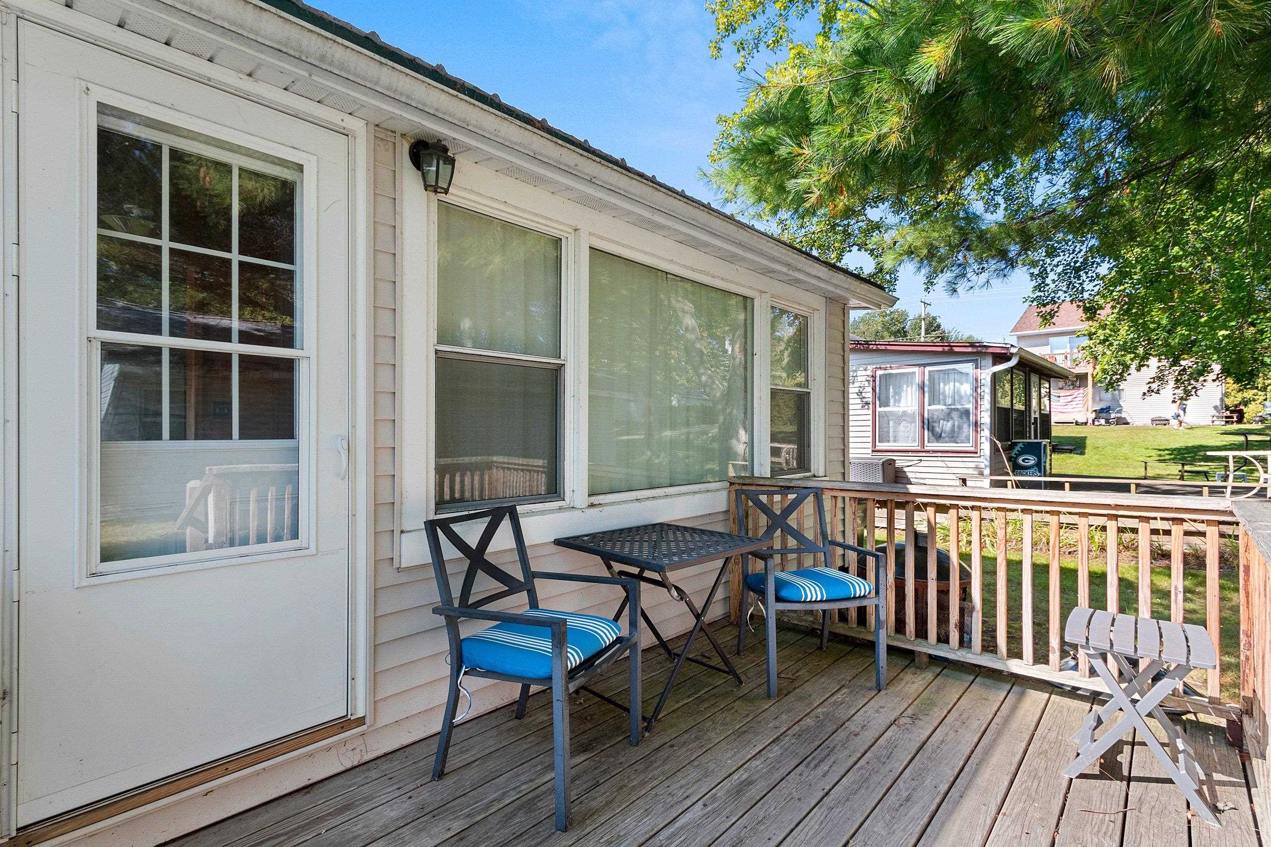 Shawano, Wisconsin 54166, United States, 2 Bedrooms Bedrooms, ,1 BathroomBathrooms,Residential,Active,211020