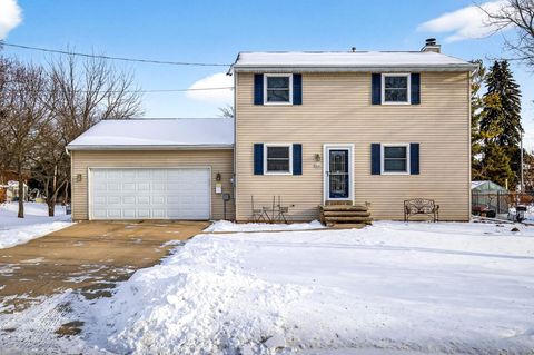 Photo of 830 CONGRESS Street, NEENAH, WI 54956 (MLS # 50320251)