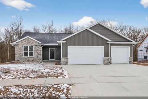 Photo of 2564 N STELLITA Circle, DE PERE, WI 54115 (MLS # 50318806)