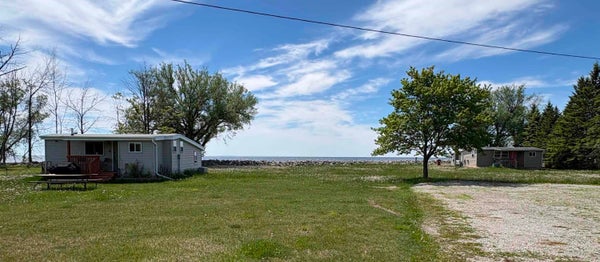 8068 COUNTY ROAD Y, OCONTO, WI 54153 - Image 61ca773bbd03e9f352e32ee77527bc18/2798121524