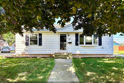 Photo of 145 LANGLEY Boulevard, NEENAH, WI 54956 (MLS # 50316235)