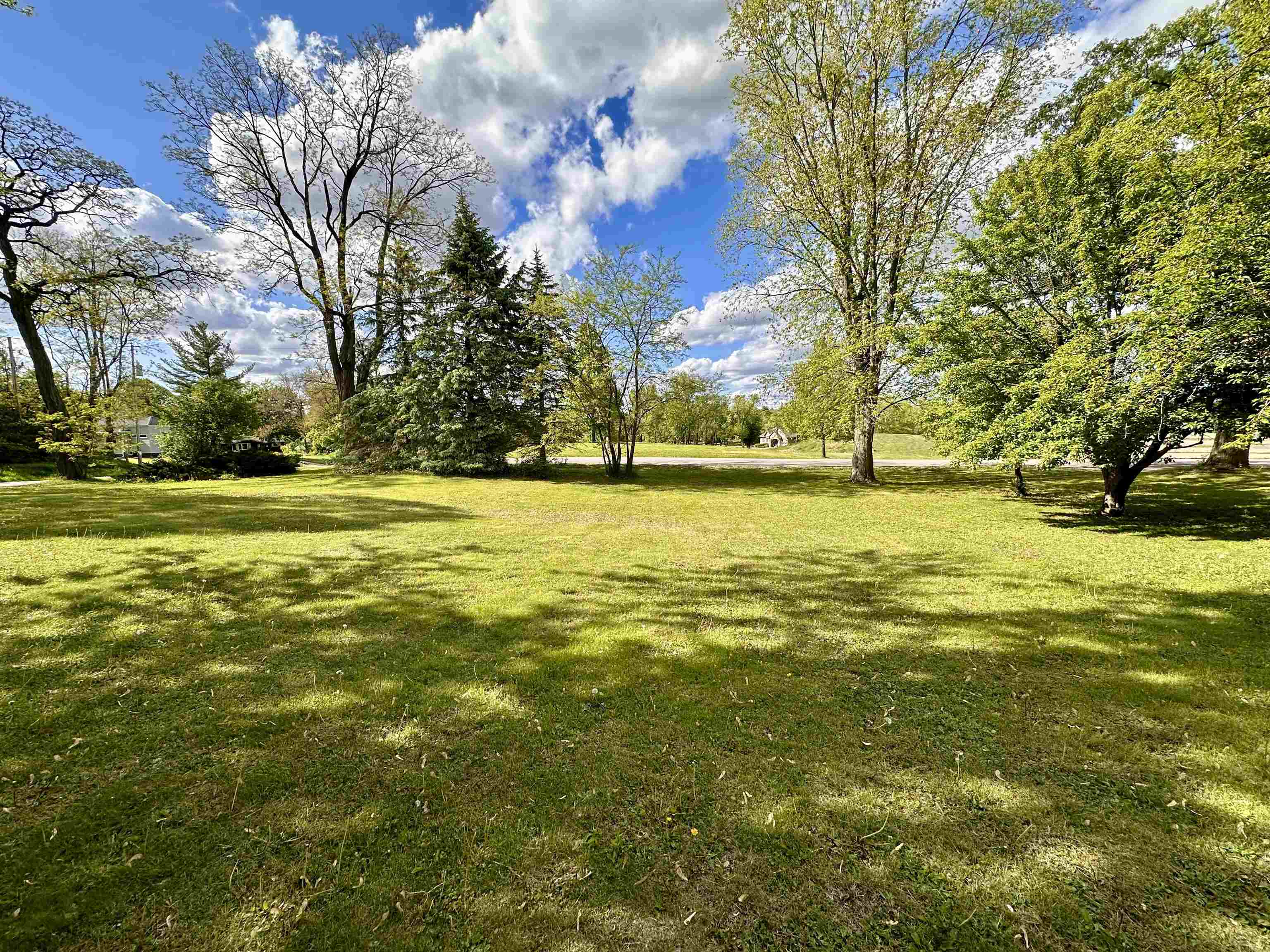 Burlington, Wisconsin 53105, United States, 4 Bedrooms Bedrooms, ,3 BathroomsBathrooms,Residential,Active,146230