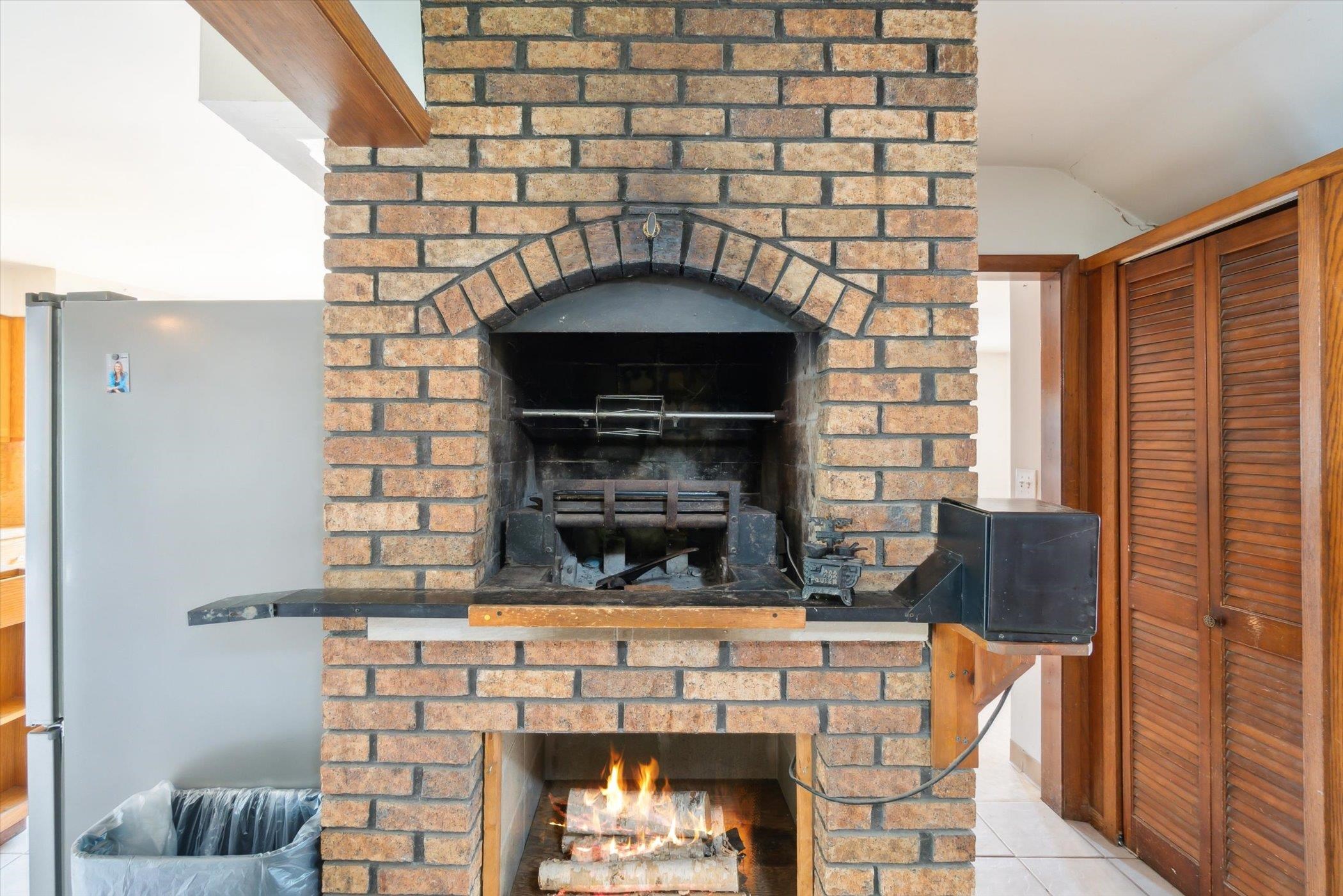 Burlington, Wisconsin 53105, United States, 4 Bedrooms Bedrooms, ,3 BathroomsBathrooms,Residential,Active,146230