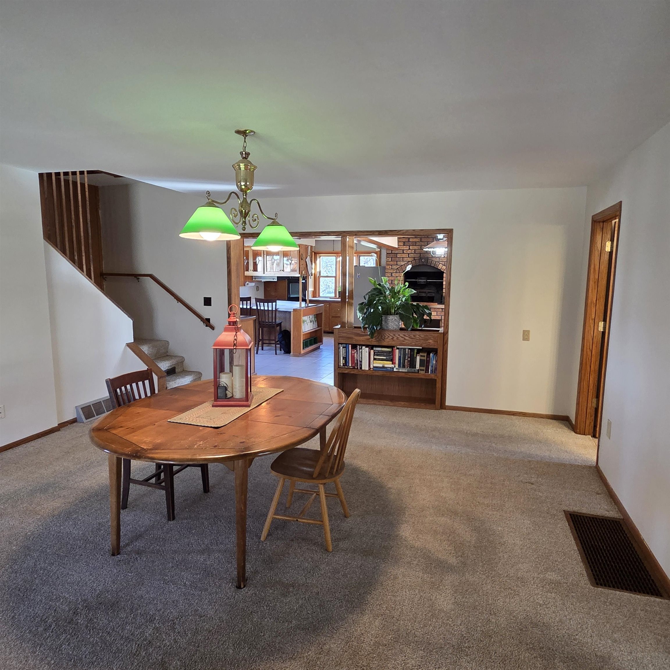 Burlington, Wisconsin 53105, United States, 4 Bedrooms Bedrooms, ,3 BathroomsBathrooms,Residential,Active,146230